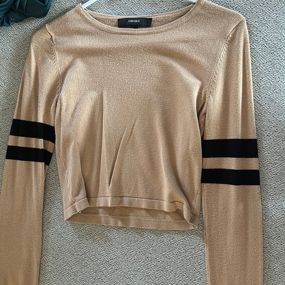 Forever 21 sweater/crop top - Picture 1 of 1